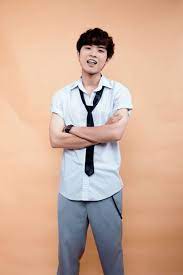 Rookie Vpop Idol Xuan Tai Released Debut Song 8220 7 Ty Nguoi 8221 With Participation Of Other Idols Vpop Vietnam Kpop Songs Singer Participation