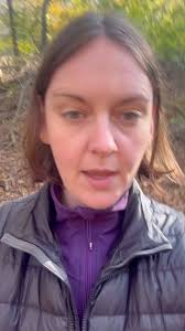 Save your knees when walking downhill!, So many people I know struggle with  going downhill. Somewhere in our 30s and 40s, our knees start to give out 