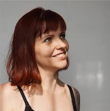 Stefanie Fox's Instagram, Twitter & Facebook