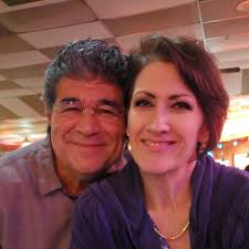 Who is a good orthopedic specialist for hip replacement?