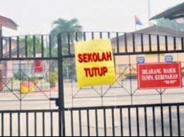 Sedangkan sekolah swasta adalah sekolah yang diperasikan oleh pihak swasta. Sekolah Di 7 Daerah Pkp Kelantan Ditutup Seminggu Utusantv