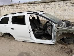 La berline familiale parmi les moins chères du marché. Dver Levaya Steklopodemnik Dacia Logan Mcv 2013 2017