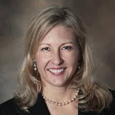 Julie Combs's Instagram, Twitter & Facebook