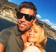 Izabella scorupco jest jedną z niewielu polskich gwiazd, którym udało się zrobić karierę w hollywood. Izabella Scorupco Stanela Na Slubnym Kobiercu Kim Jest Maz Aktorki Viva Pl