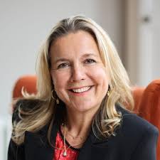 Op-Ed: Empowering Females into Leadership