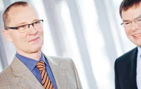 Checks and Balances im Einklang.