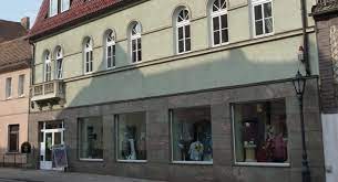 Sicherlich ist in diesem zitat etwas wahres. Haus Der Mode Home