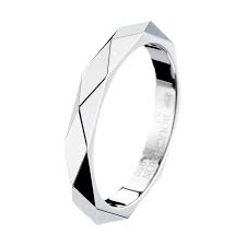 Facette Platinum Wedding Band A Maison Boucheron Bridal Creation Platinum Wedding Band Platinum Wedding Wedding Bands
