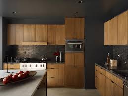 Timber Cupboard Doors With Black Trim And Bench Modern Kitchen Backsplash Kitchen Inspiration Design Kitchen Backsplash Designs