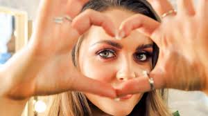 Pretty Single: Ballymena women says 'Confidence matters more than make up'