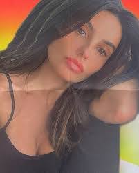 Kim Leftwich's Instagram, Twitter & Facebook