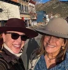 Kay Bumgarner's Instagram, Twitter & Facebook