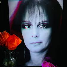 Robert Reese Starbuck (@robertreesestarbuck) • Threads, Say more