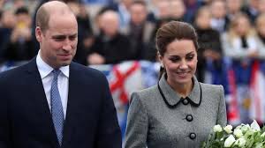 Family and friends watched as thailand's deputy prime minister poured sacred water onto flowers. Prince William Kate Pay Tribute To Leicester City Owner Who Died In A Chopper Crash