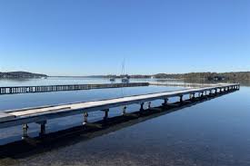 Läs omdömen och välj din semesterbostad ur ett stort utbud av hus, lägenheter och ännu mer. Lake Macquarie City Council Begins Remediation Works At Kilaben Bay Baths Australasian Leisure Management