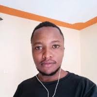 Darius Simon's Instagram, Twitter & Facebook