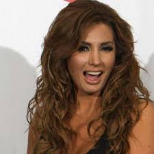 In a post on instagram, the actress confessed to a follower that she does not agree with the vaccination against the virus. Cree Paty Navidad Que Vacunas Cambian El Adn Y Seremos Ciborgs