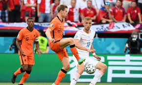 Holanda and república checa face each other in the 1 round eurocopa in search of a victory that will help them achieve their goals. U C1pa7skaxylm