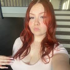 Leticia Negron's Instagram, Twitter & Facebook