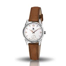 Bénéficiez également de réductions lors de vos. Montre Femme Lip Himalaya Classic Cuir Marron 671602
