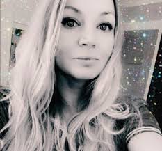 Can someone restore this photo for me?