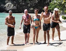 How tall and how much weigh francesca lodo? Paul Gascoigne Embraces Co Star Francesca Lodo During Filming For Italy S Version Of I M A Celebrity The Bharat Express News