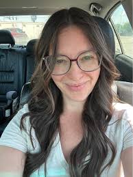 How can Deaf defendants be empowered to file complaints against  unprofessional interpreters?