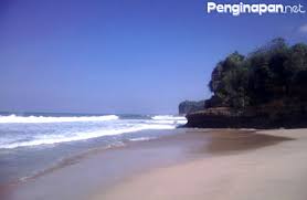 Kemarin, cuman ada dua cottage yang ke isi. Pantai Laguna Helau Kawasan Ekowisata Kalianda Laguna Helau Hanya Berjarak 30 Km Dari Bakauheni Atau 57 Km Dari Kota Bandar Lampung