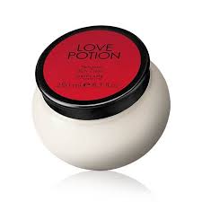 Love Potion Perfumed Body Cream Di 2020 Wewangian Produk Perawatan Kulit Parfum