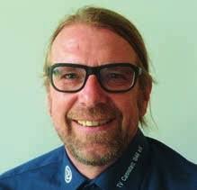 Robert Kauderer's Instagram, Twitter & Facebook