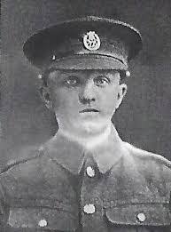 Henry Dickinson's Instagram, Twitter & Facebook