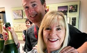 Donna Dukes's Instagram, Twitter & Facebook