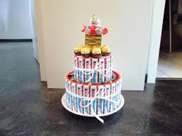 Hier ist die einfache anleitung. Kinderriegel Torte Selber Basteln In Nur 30 Minuten