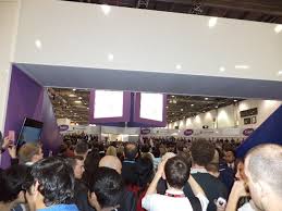 Summar.io together with the dutch school at the 2017 bett show. Crowds Flock To Hear Brian Cox At The Bett Show 2013 Images From The Bett Show 2013