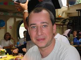 Nicolas FERRY, 55 ans (AMBAZAC, MASSY, IVRY SUR SEINE)