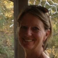 Wanda Wolf's Instagram, Twitter & Facebook