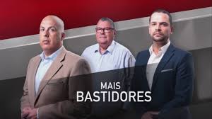 Com um foco permanente na actualidade, procura informar, com rigor e objectividade. Mais Bastidores Youtube