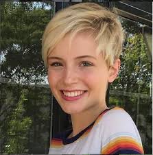25 Coolest Pixie Haircut Both For Curly Hair And Straight Hair The First Hand Fashion News For Females In 2020 Pixie Haircut For Thick Hair Haircut For Thick Hair Pixie Haircut Styles