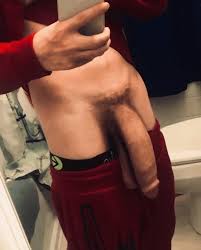 Qui veut sucer ma bite de cheval | Balance Ta Nude