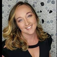 Theresa Holley's Instagram, Twitter & Facebook