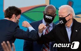 바이든 운명 걸린 조지아주 상원…민주·공화 총력전. Piu Poke A Nm