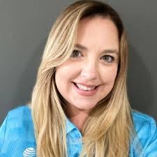 Katrina Suarez's Instagram, Twitter & Facebook