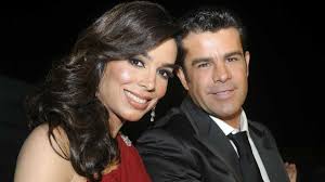 His father, manuel capetillo, is mexican. Bibi Gaytan Agradece A Dios Por Su Esposo Eduardo Capetillo Mamaslatinas Com