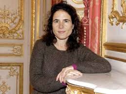Mazarine Pingeot Ses Eleves A L Universite Paris Viii Savent A Peine Qui Est Francois Mitterrand Sur Buzz Insolite Et Culture