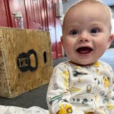 Rebecca Gamble's Instagram, Twitter & Facebook