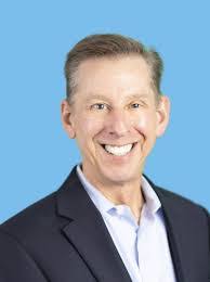 Jonathan Huss's Instagram, Twitter & Facebook