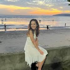 dulce sousa (@dulceawesome)