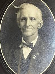 Cabinet card of unidentified Kalamazoo veteran with pins