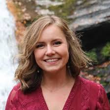 Jessica Clowers's Instagram, Twitter & Facebook