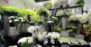 Get realistic faux flowers, flower bouquets, flower stems, flower and greenery backdrops, giant flowers, moss, and succulents. Where To Buy Silk Flowers In Bulk Cheaper Than Retail Price Buy Clothing Accessories And Lifestyle Products For Women Men